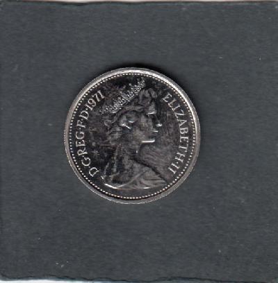 Beschrijving: 5 Pence ELIZABETH II